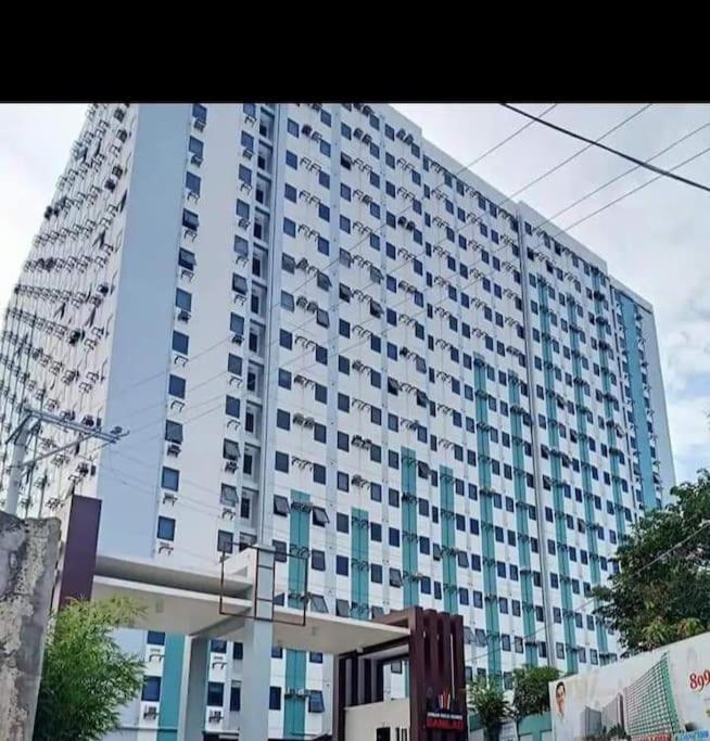 2 Bedrooms Unit Cj & Kc Staycation, Cebu Mandaue Kültér fotó